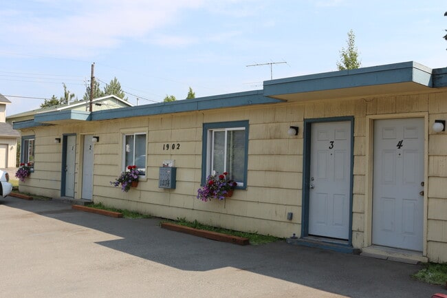 Photo - 1902 W 33rd Ave Unit 1