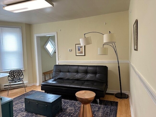 Photo - 9-11 Hammaker Street - Apt-1 Unidad 1