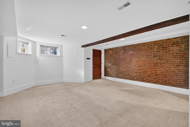 Photo - 1351 Monroe St NW