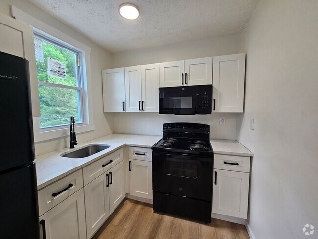 Building Photo - Newly updated 2 bedroom apartment for rent!