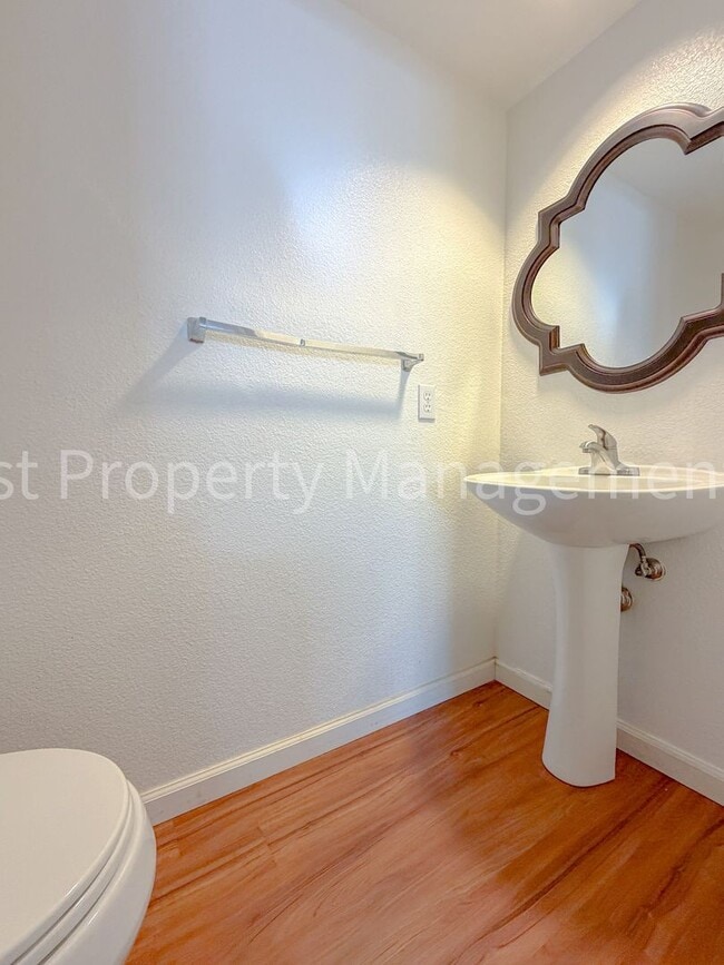 Photo - San Jose Townhome Near Levi Stadium