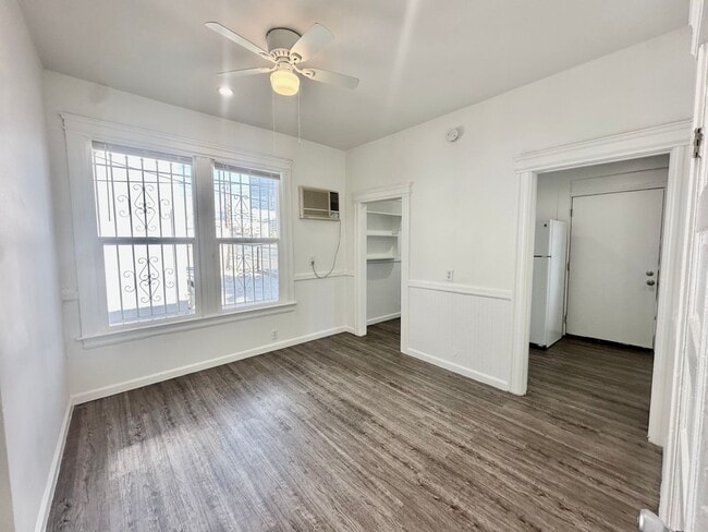 Building Photo - AWH