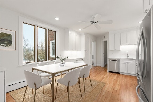 Photo - 108 Lake Ave