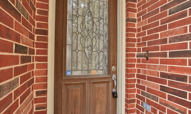 Photo - 1515 Olive Park