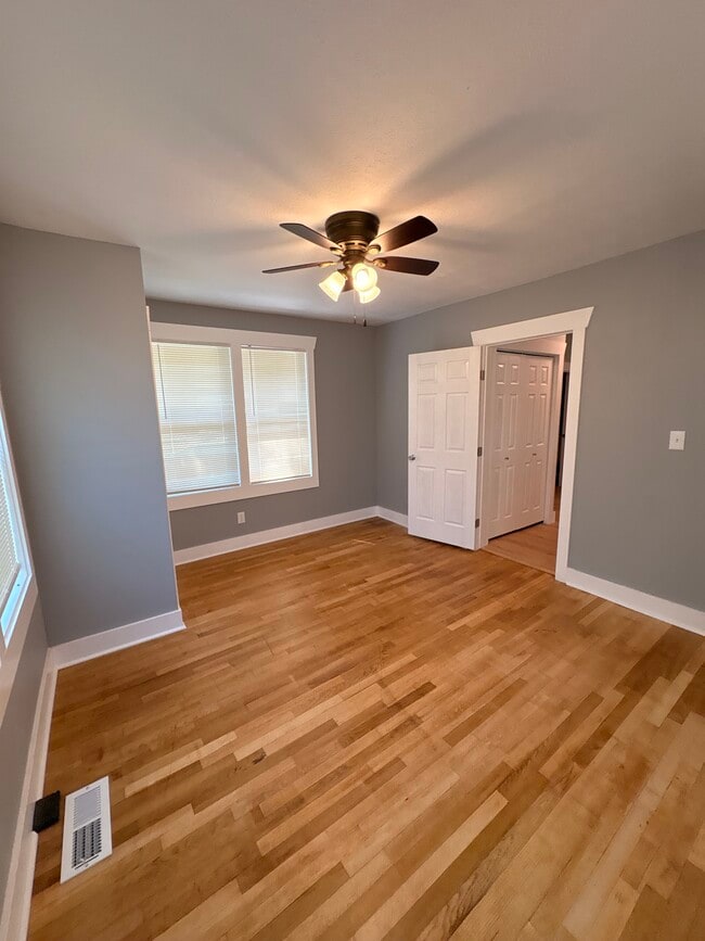 Photo - 216 N Willow St