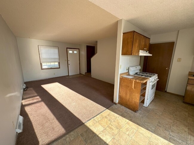 Photo - 32-46 Manor Drive - 42