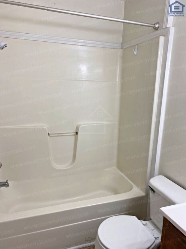 Photo - 246 Dogwood Pointe Dr