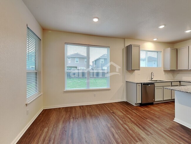 Photo - 2717 Lillybrook Ln