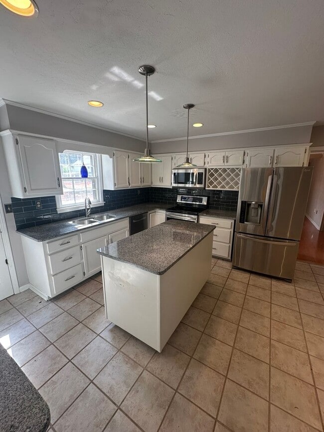 Photo - 4BD/3.5BA Germantown Charmer!