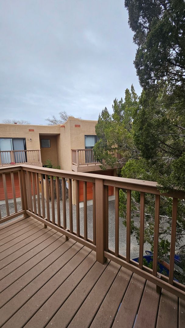 Photo - Martha Street NE-2208 Unidad 2208-B