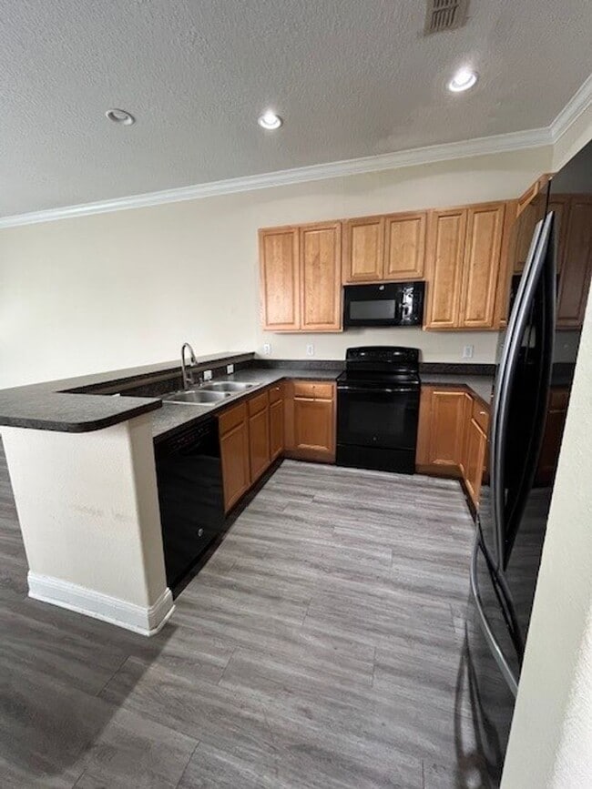 Photo - 3/2.5 Thornton Park***1/2 off first month ...
