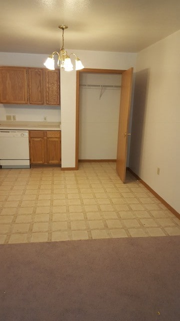 Photo - HILLSIDE VILLAGE APARTMENTS