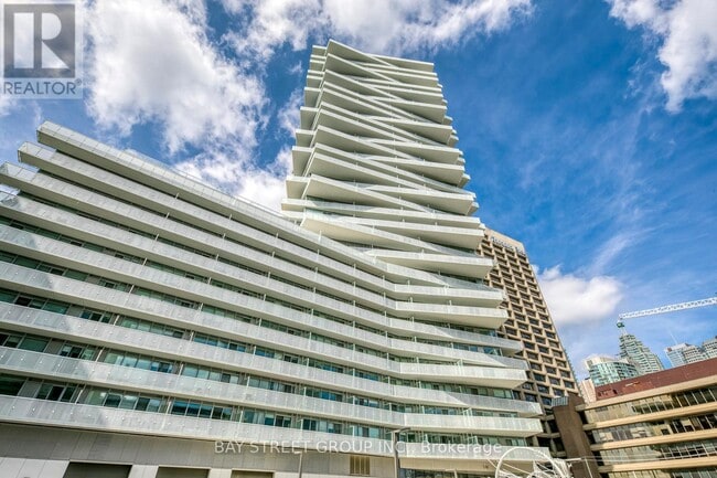 Photo - 15 Queens Quay E Unité 624