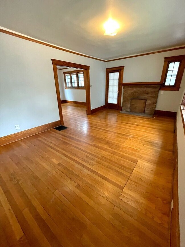 Photo - 914 Vaughn St Unit #1