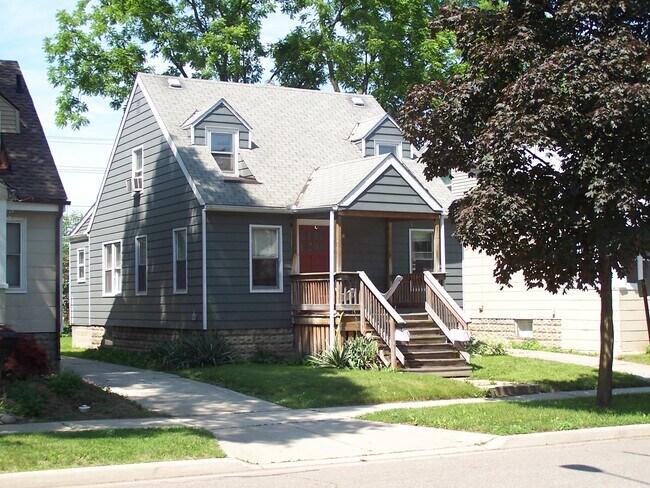 Photo - 373 E Saratoga St Unidad 2