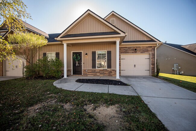 Photo - 915 Erika Ln