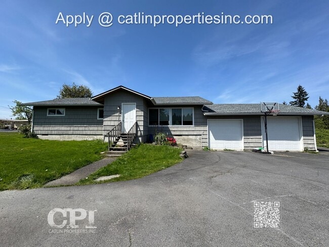 Building Photo - 3400 Columbia Heights Rd