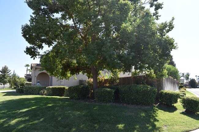 Photo - 11079 Malibu Ave