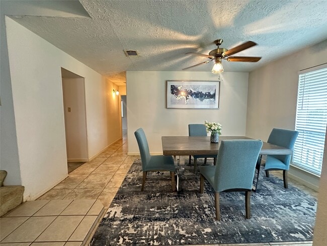 Photo - 3306 Kempwood Dr