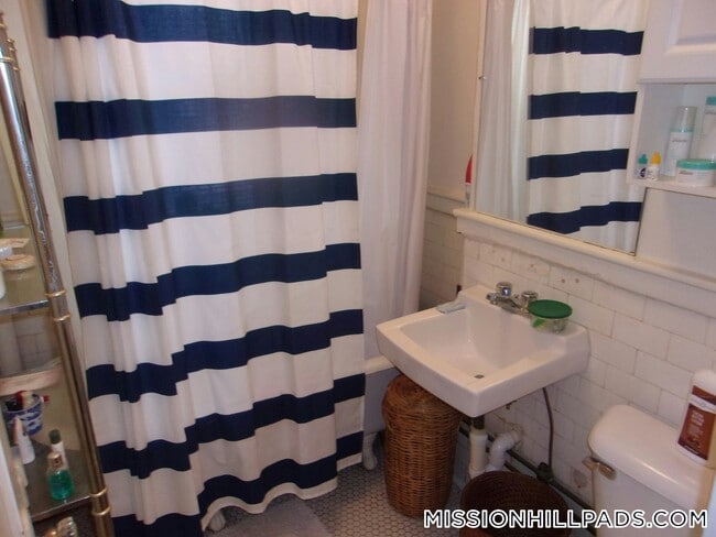 Photo - 49 Worthington St Unit 1