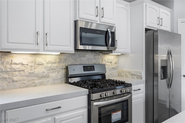 Photo - 2231 Desert Prairie St