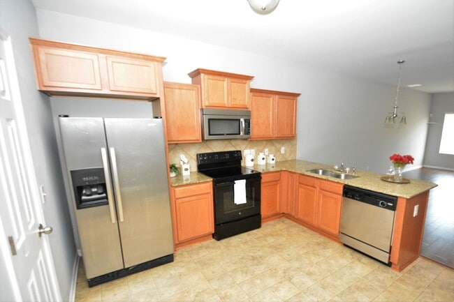 Photo - 12736 Livengood Ln