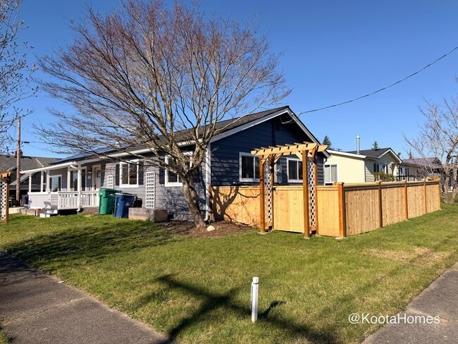 Photo - 1215 Skagit St