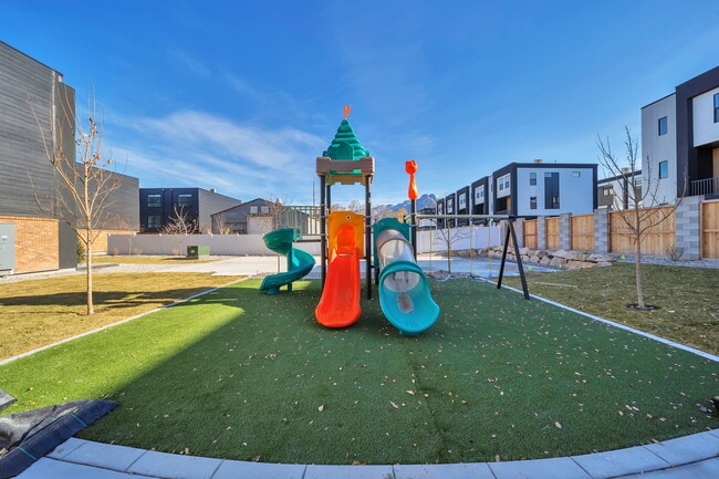 Photo - 884 E Rowley Dr Unit 103