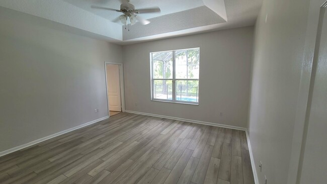 15317 Markham Dr