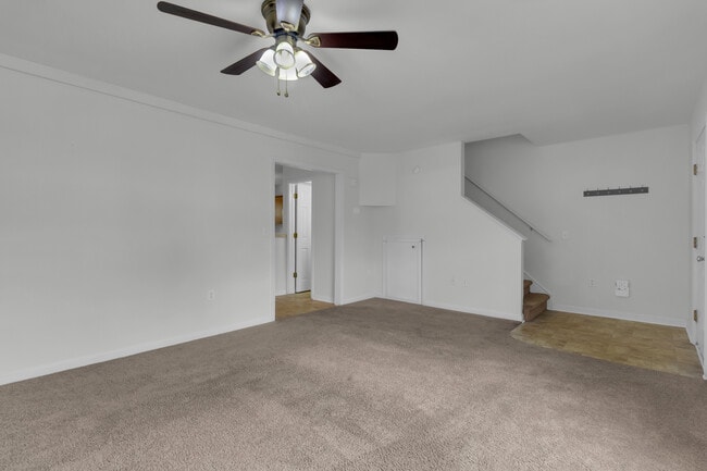 Photo - 100 Apache Trail