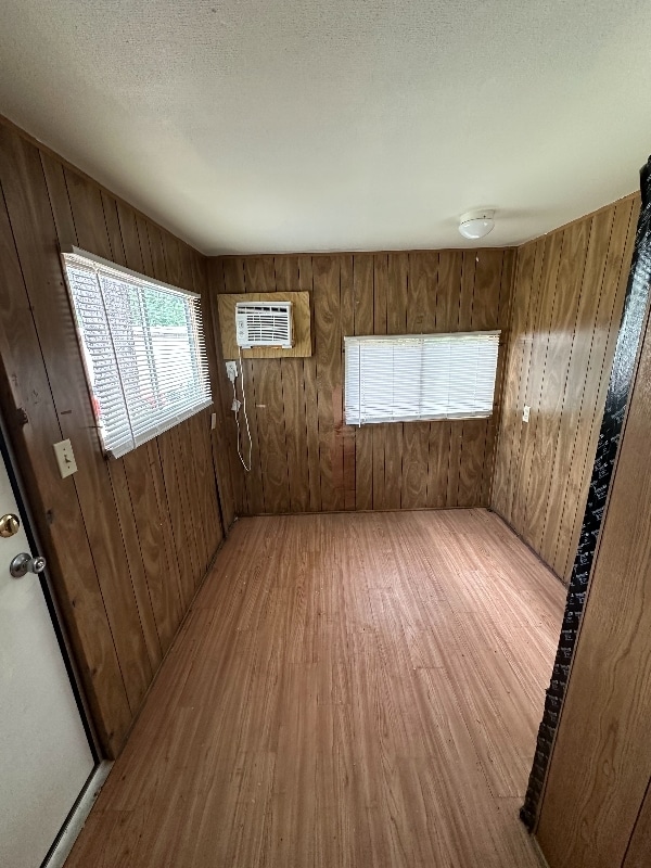 Photo - 9758 Farris Loop