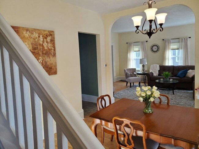 Photo - 1100 E Vine St