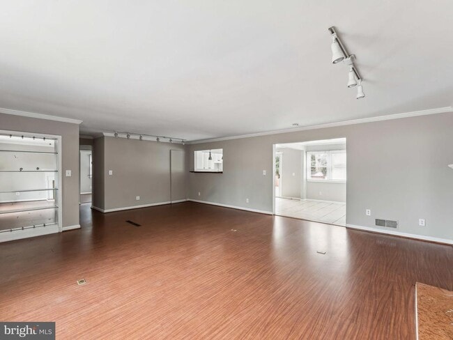 Photo - 3503 Maple Ct