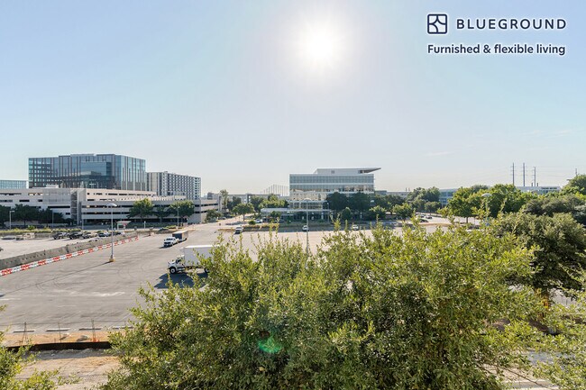 Photo - 3100 Esperanza Crossing Unidad FL6-ID351