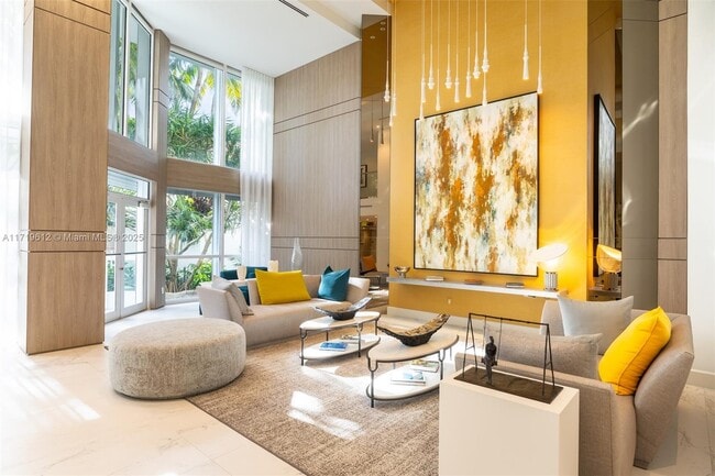 Photo - 21055 Yacht Club Dr Unit 605