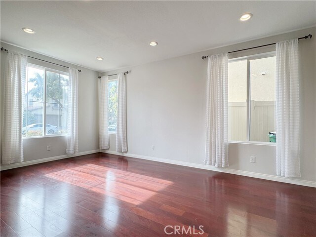 Photo - 39 Eaglecreek