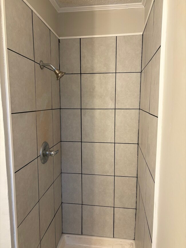 Photo - 37 Cedarvilla Dr