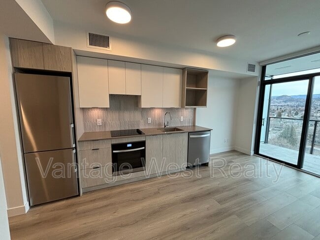 Building Photo - 1488 Bertram St Unit #1106