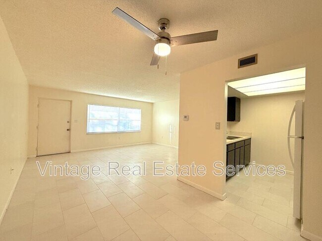 Photo - 3301 58th Ave S Unidad #602