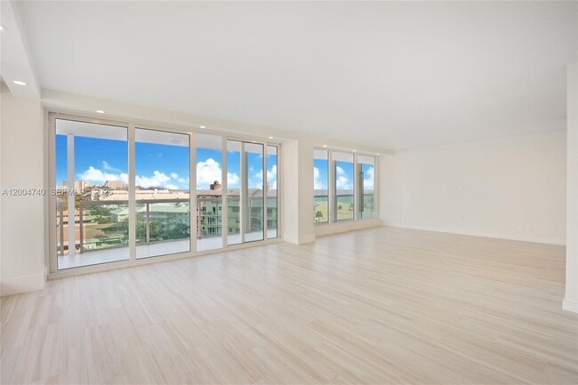 Photo - 2100 S Ocean Ln Unit 601