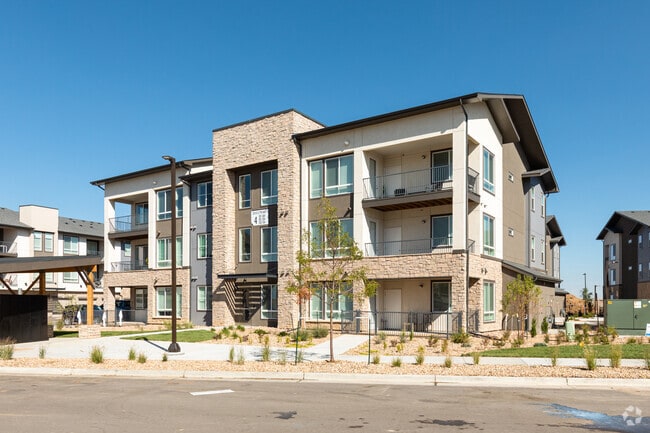 Ascend at Horizon Uptown