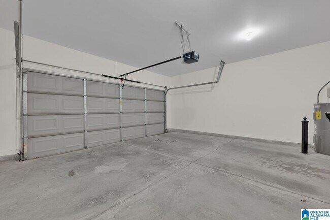 170 Kings Wy