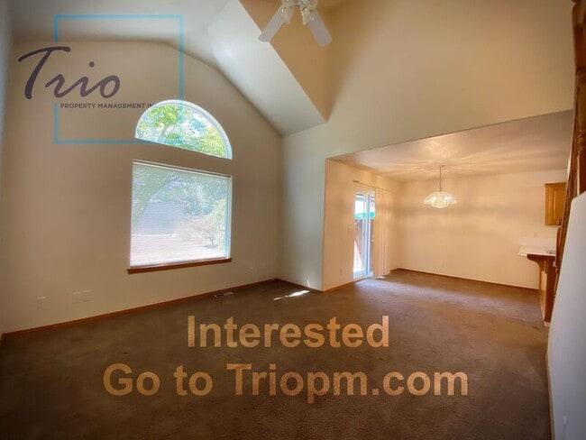 Photo - 4740 Spring Meadow Ave