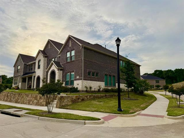 Photo - 1300 Ethan Dr