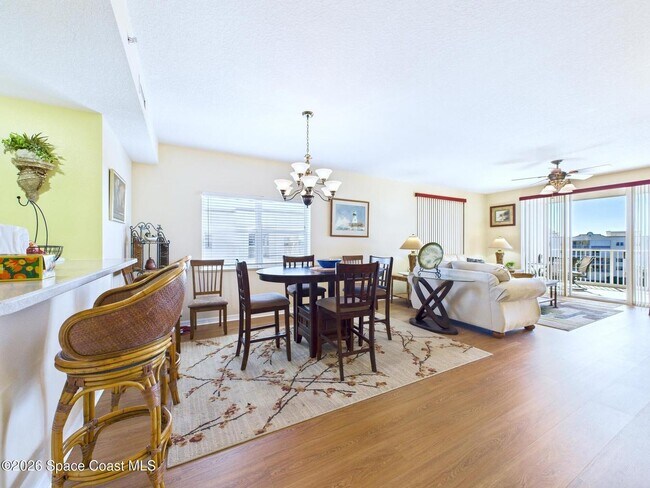 Photo - 8951 Lake Dr