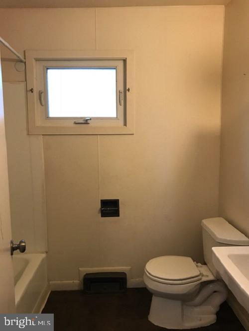 Photo - 132 E Maple Grove Rd