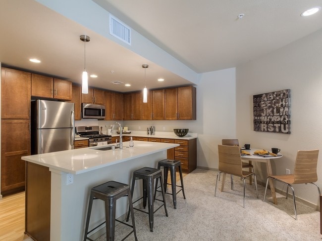 121 Tasman apartments — community photo