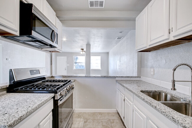Kitchen - 108 Bellinger St Unidad 108 Bellinger Street