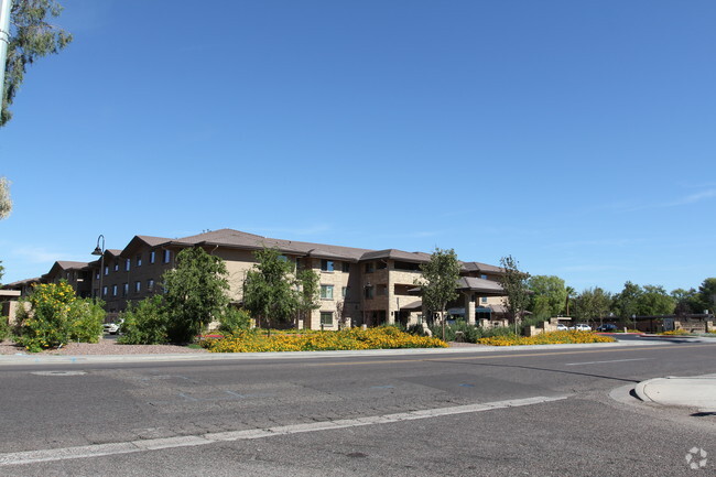 Madison Gardens Senior Community Apartments For Rent In Phoenix