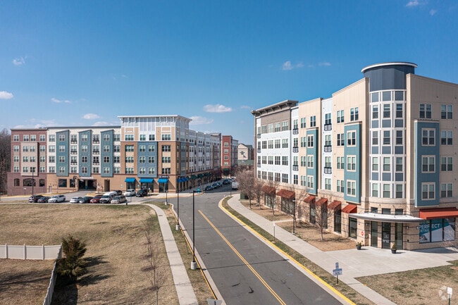 Photo - 2700 Neabsco Common Pl